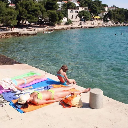 With A Parking Space Tribunj, Vodice - 13137 Apartamento Tribalj