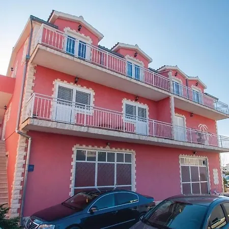 Apartman With A Parking Space Tribunj, Vodice - 13137 *