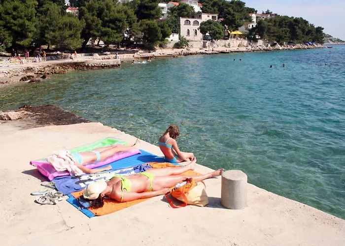 With A Parking Space Tribunj, Vodice - 13137 Apartamento Tribalj